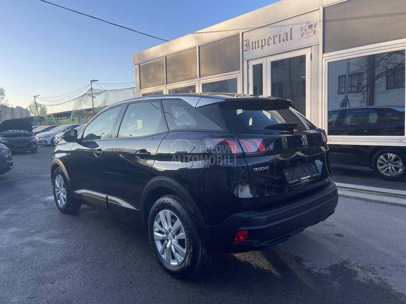 Peugeot 3008 1.2 B Autom