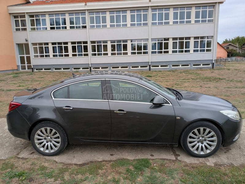 Opel Insignia 2.0