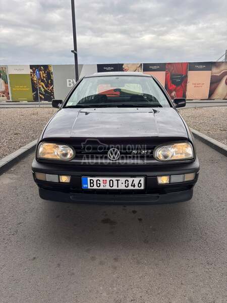 Volkswagen Golf 3 VR6