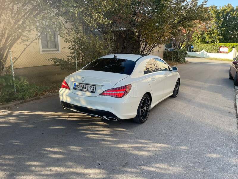 Mercedes Benz CLA 180 