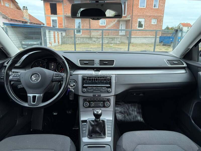 Volkswagen Passat B7 2.0TDI Bluemotion