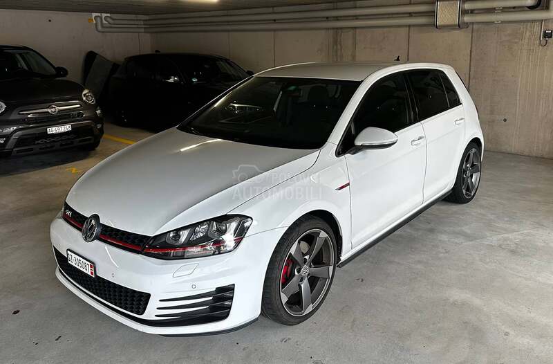 Volkswagen Golf 7 GTI CH