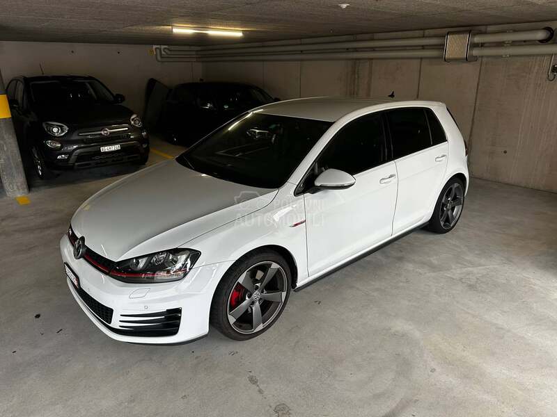 Volkswagen Golf 7 GTI CH