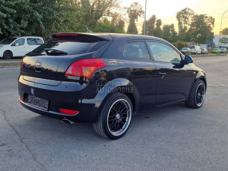 Kia pro_cee`d 1.6d sport