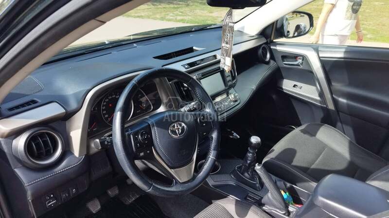 Toyota RAV 4 
