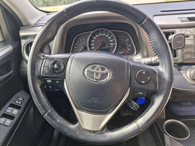 Toyota RAV 4 