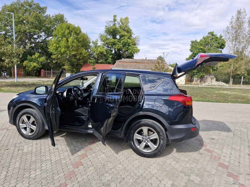 Toyota RAV 4 
