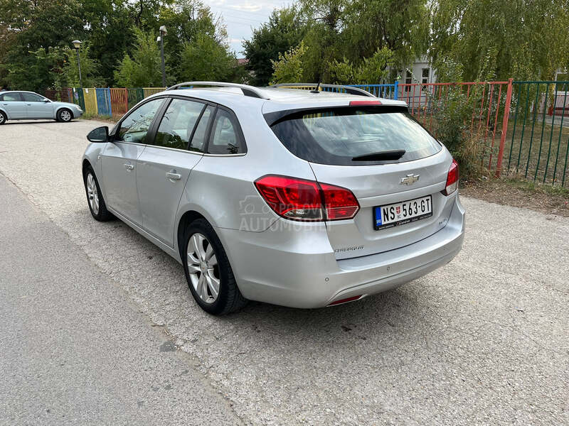 Chevrolet Cruze 