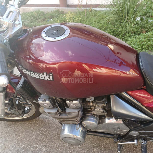 Kawasaki ZEPHYR 550