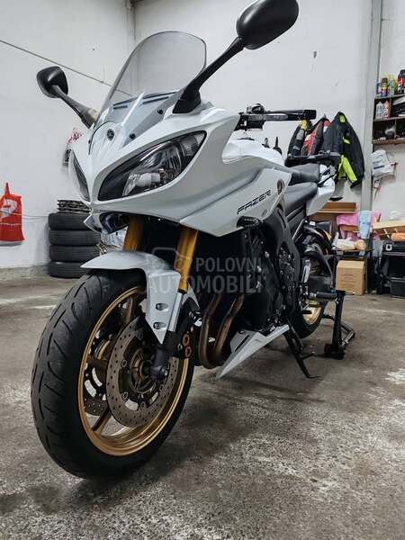 Yamaha fz8 fz 8