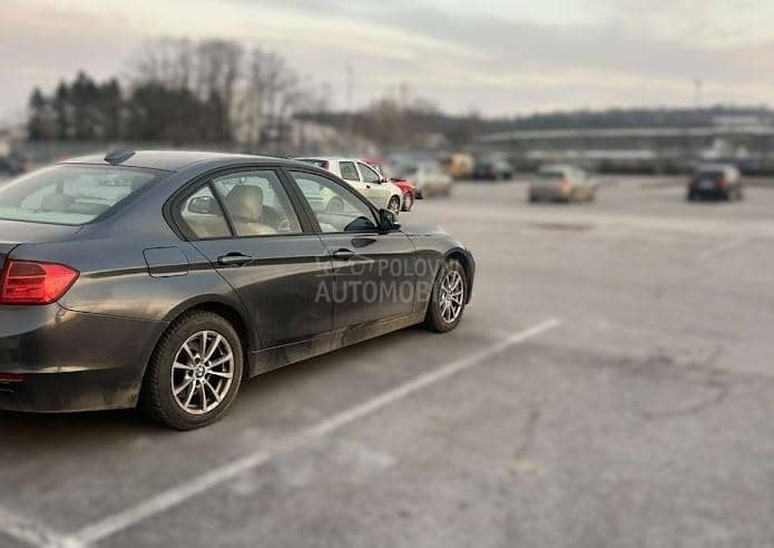 BMW 318 F30
