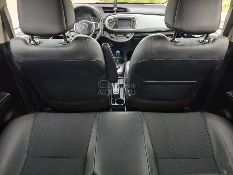 Toyota Yaris 1.5 Hybrid Sol