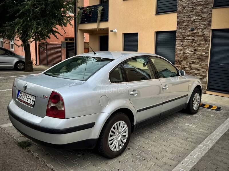 Volkswagen Passat B5.5 