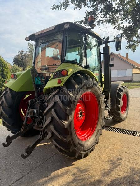 Claas ARION 420 cis
