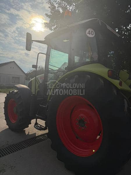 Claas ARION 420 cis