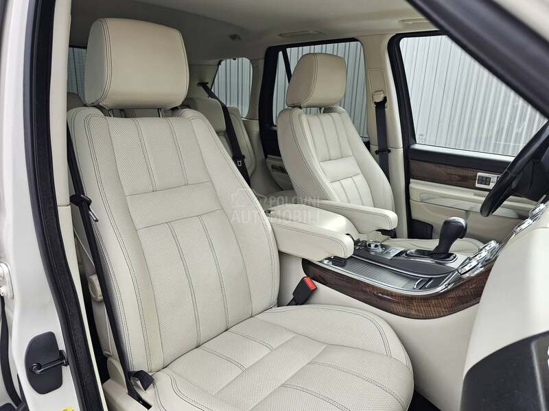 Land Rover Range Rover Sport 3.0TD V6 HSE