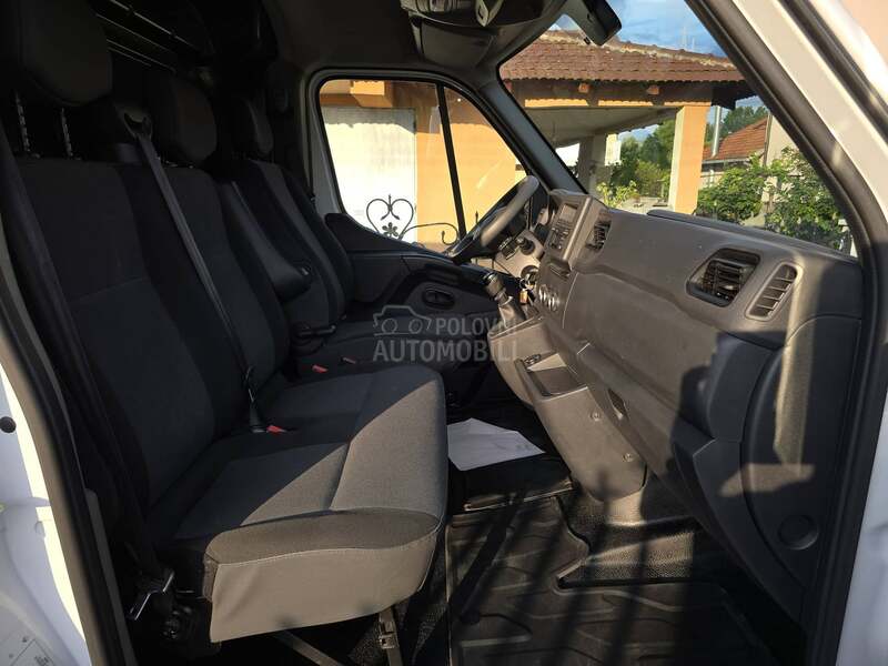 Renault Master maxi