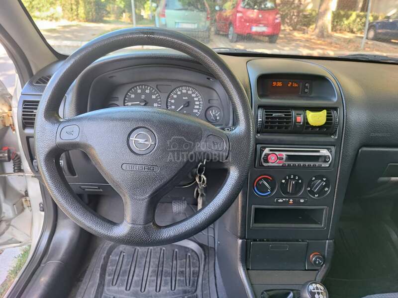 Opel Astra G 1.4tvinport