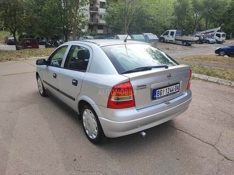 Opel Astra G 1.4tvinport