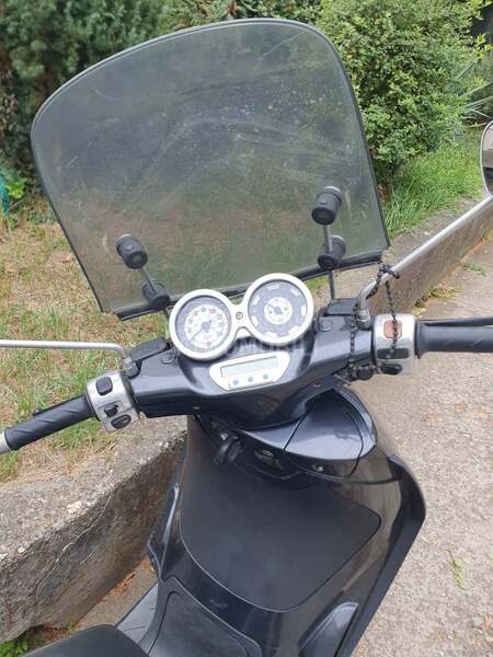 Piaggio Beverly