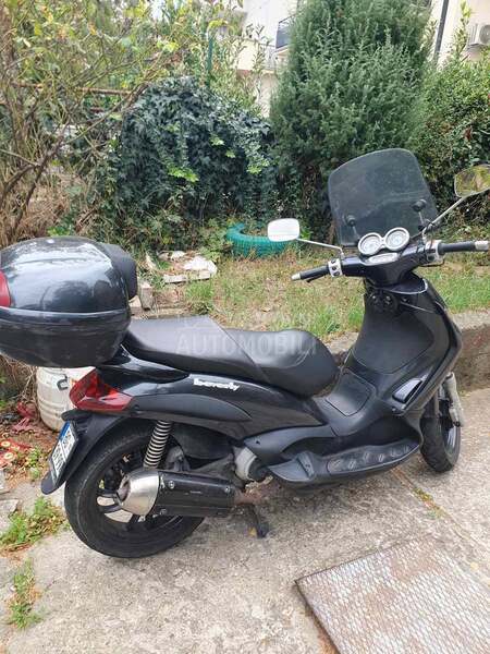 Piaggio Beverly