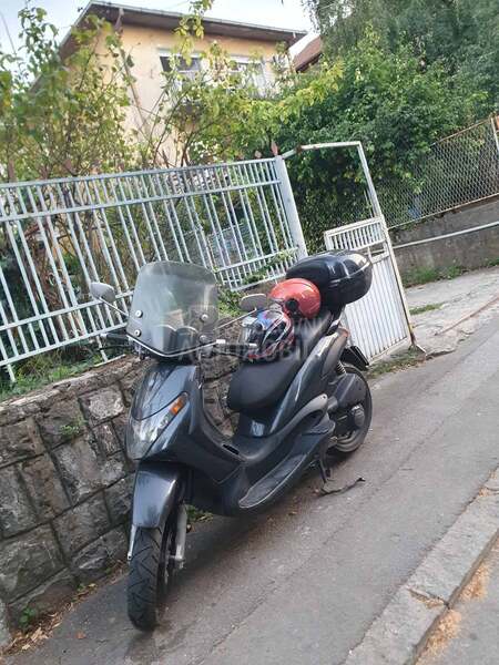 Piaggio Beverly