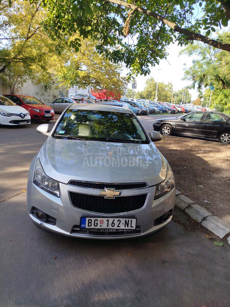 Chevrolet Cruze 1.6L