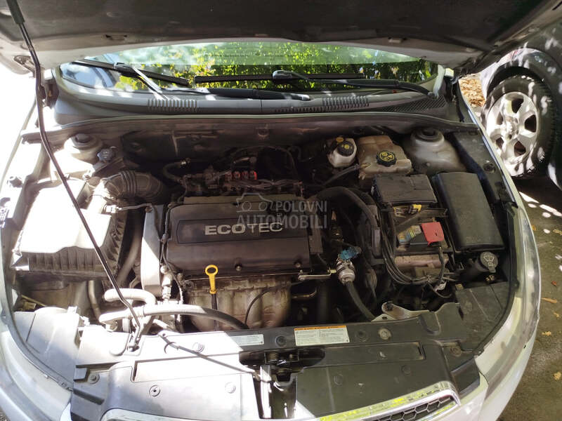 Chevrolet Cruze 1.6L
