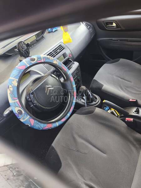 Citroen C4 