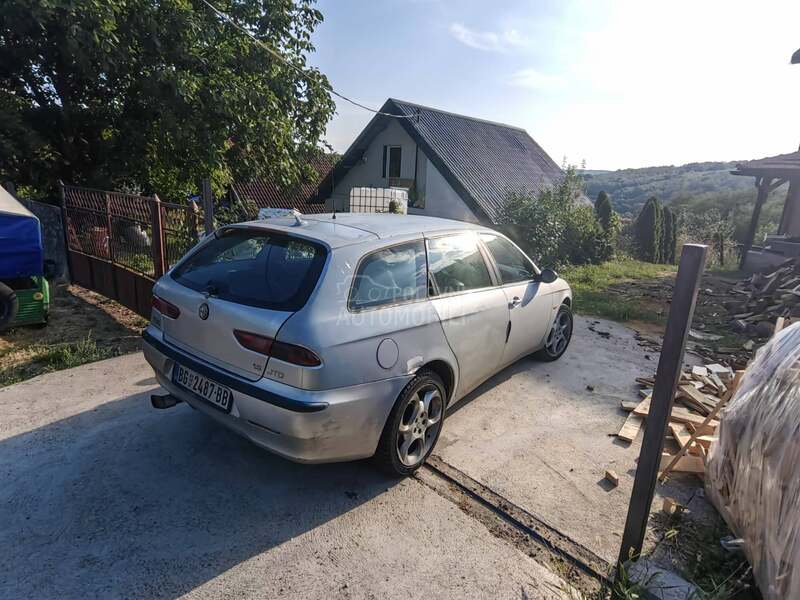 Alfa Romeo 156 