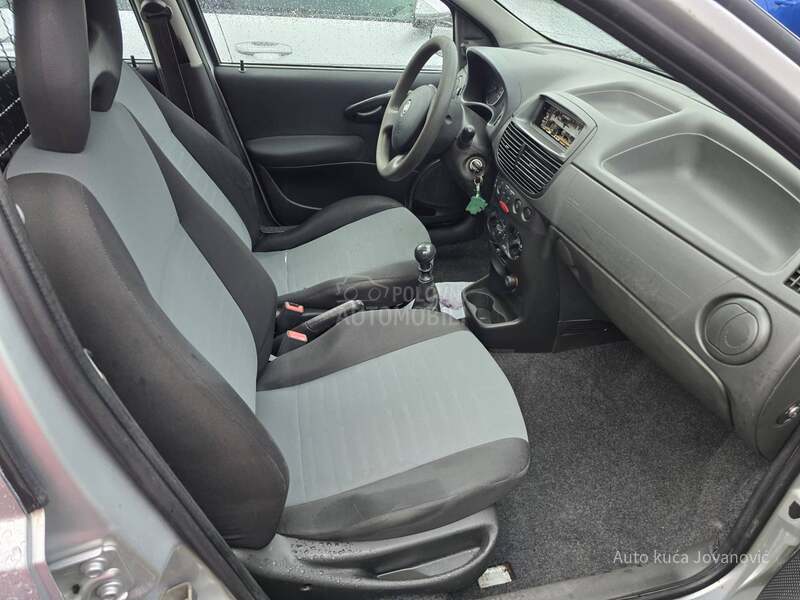 Fiat Punto 1.2 tng van