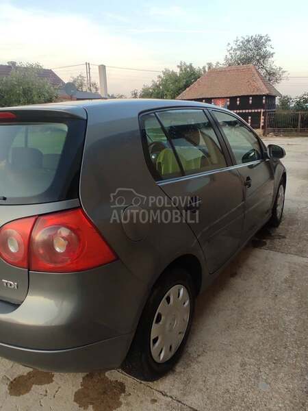 Volkswagen Golf 5 1.9tdi