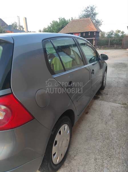 Volkswagen Golf 5 1.9tdi