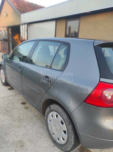 Volkswagen Golf 5 1.9tdi