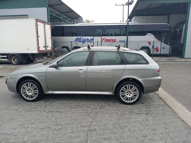 Alfa Romeo 156 Crosswagon 