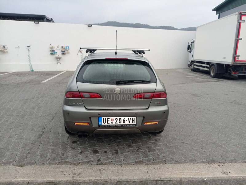 Alfa Romeo 156 Crosswagon 