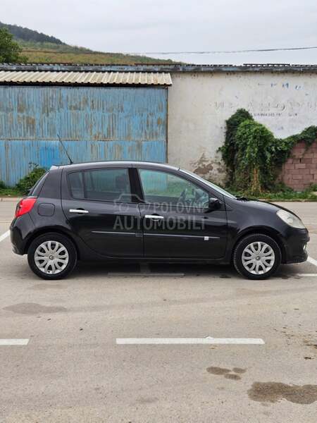 Renault Clio 1.5 DCI