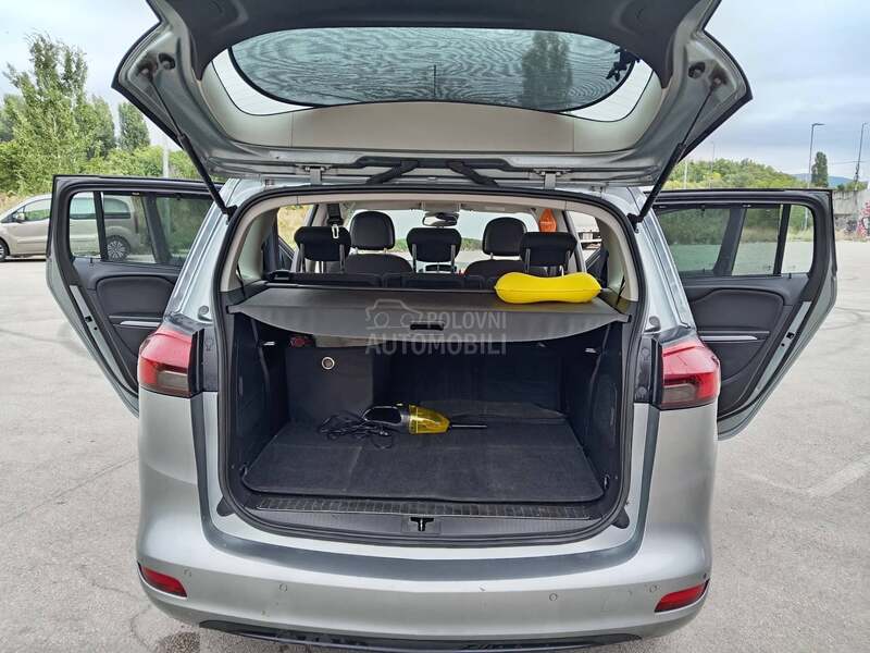 Opel Zafira 1.4I Turbo