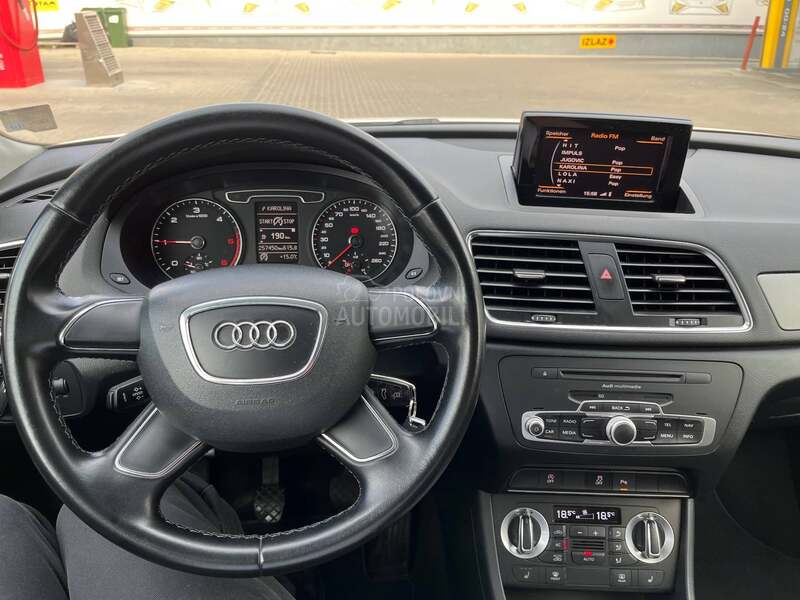 Audi Q3 AUDI 2.0TDI