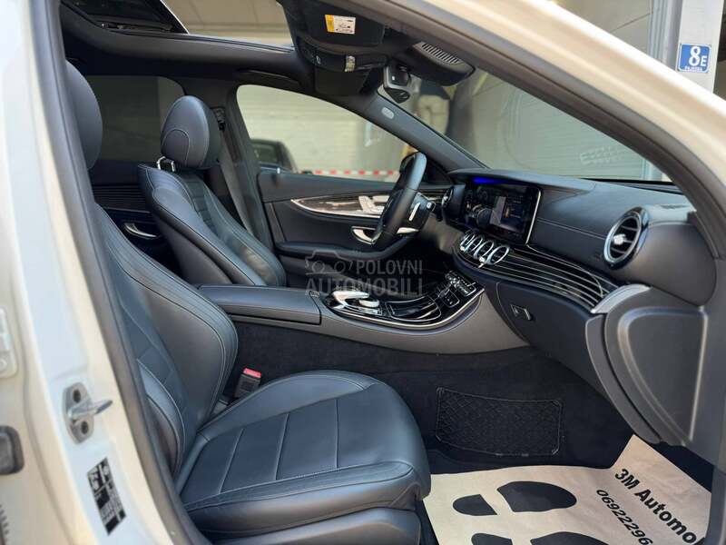 Mercedes Benz E 220 D/AMG/4M/PANO/20