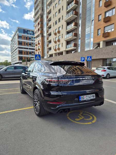 Porsche Cayenne S Coupe