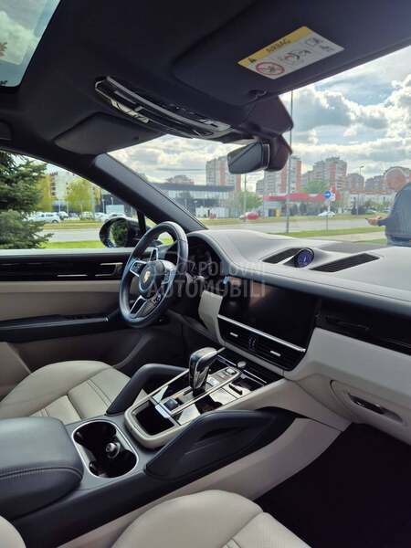 Porsche Cayenne S Coupe