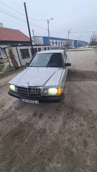 Mercedes Benz 190 190D