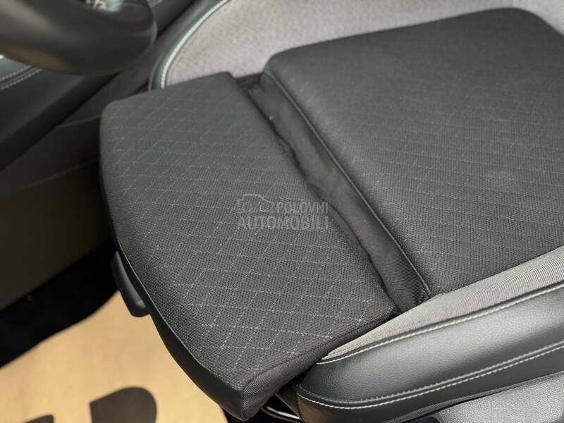 Opel Grandland X 1.5D/ELEGANCE/AUTO