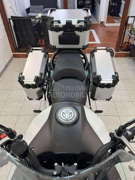 QJMOTOR SRT 550 X za me na