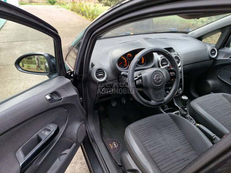Opel Corsa D 1.3 mjet restajling