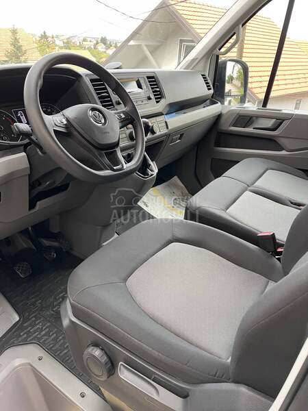 Volkswagen Crafter 35 MR 2.0 TDI Vlas L2H2