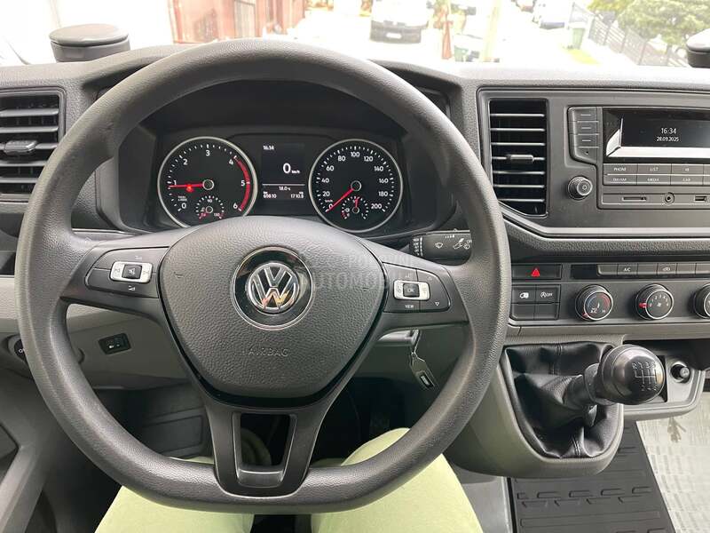 Volkswagen Crafter 35 MR 2.0 TDI Vlas L2H2