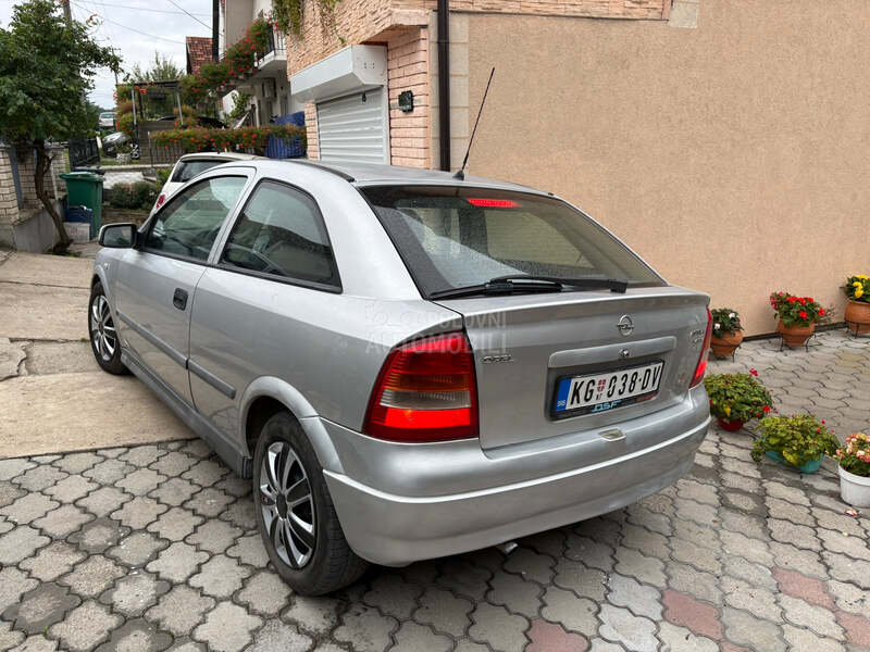 Opel Astra G 