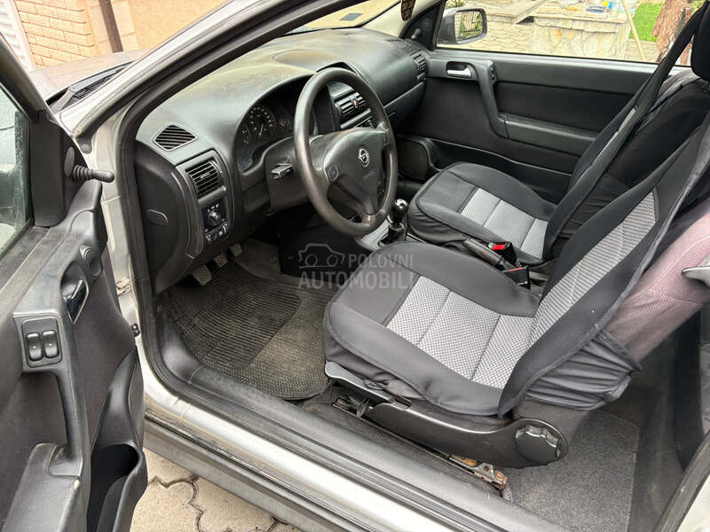 Opel Astra G 